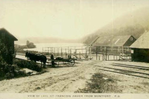 Lac Saint-François-Xavier, du Montfort, v.1915 / Lake St. Francois-Xavier from Montfort, c.1915