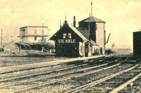 La gare / Railroad station, vers / circa 1910