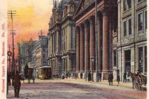 Bureau de poste et Banque de Montréal / Post Office and Bank of Montreal