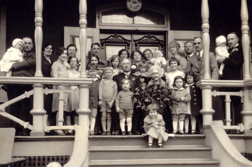 La famille de Patrick Martin Wickham v.1930 / Patrick Martin Wickham and his family, c.1930