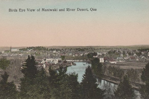 Maniwaki -- Village et Rivière Desert, vers. 1910 / Village and Desert River, c.1910