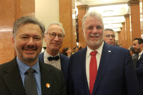 QAHN President Simon Jacobs, MNA David Birnbaum and Quebec Premier Philippe Couillard, Quebec City (November 2017)