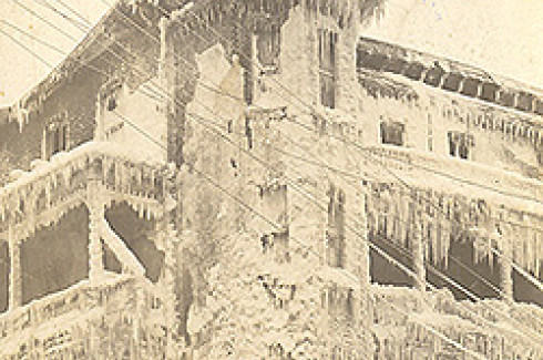 Après le feu, Château Windsor Mills, / After a fire, Château Windsor Mills, 1911