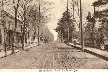 Rue Main Est, v. 1905 / Main Street East, c.1905