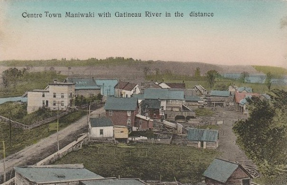 Maniwaki -- Centreville, vers 1910 / Downtown, c.1910