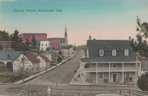 Maniwaki -- Rue Church, vers 1910 / Church Street, c.1910