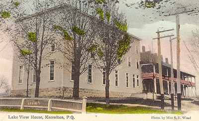 La Lake View House / Lake View House, Knowlton