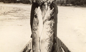 Steve MacWhirter et sa prise / Steve MacWhirter and his catch