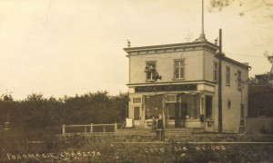 Pharmacie Charette (Northmount), Côte-des-Neiges (Montréal), c. 1915 / v.1915