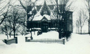 La maison Wickham, rue Victoria / The Wickham House, Victoria Street