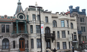 Rue Sherbrooke / Sherbrooke Street