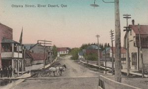Maniwaki -- Rue Ottawa, vers 1910 / Ottawa Street, c.1910