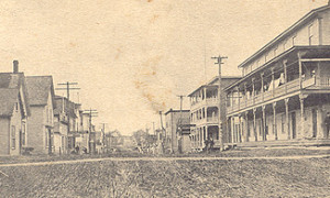 Rue Main, v. 1900 / Main Street, c.1900