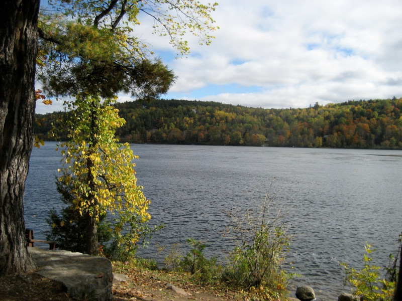 View of Gatineau River and hills from Geggie Park. (Photo - Anita Rutledge)